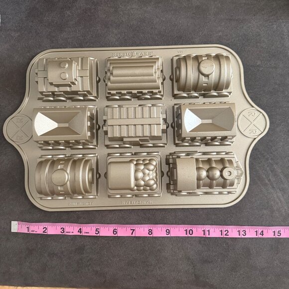 Nordic Ware Train Cakelet Pan Cast-Aluminum Nonstick Baking Mold - Picture 5 of 5